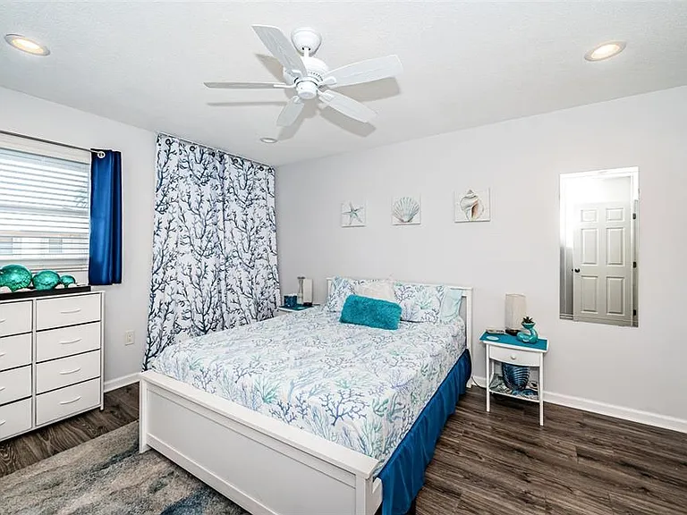 2 Causeway Blvd #208 — Photo 19