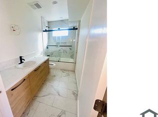 9949 Pinewood Ave #11, Tujunga, CA 91042