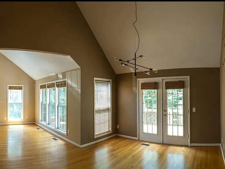 2736 Beehnon Way — Photo 27