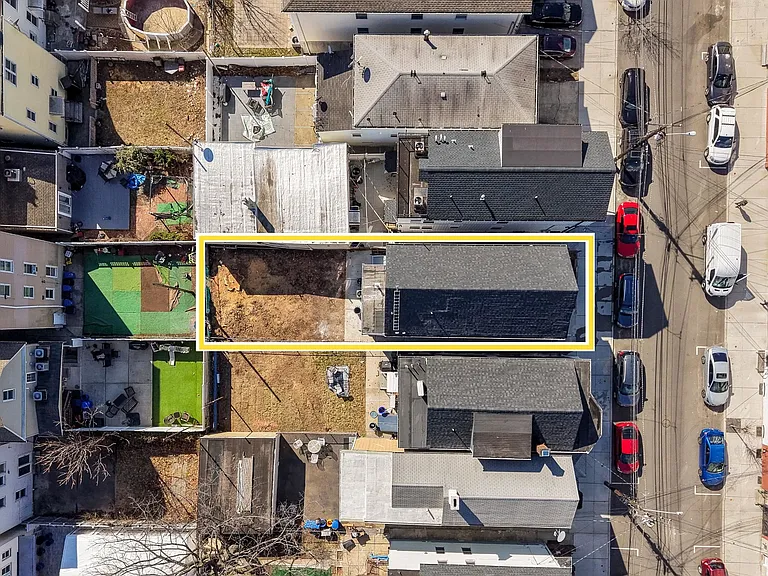 319 William St #2-0904 — Photo 18
