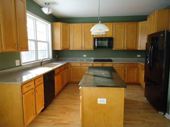 Center Island Kitchen