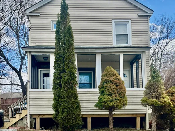 15 High St, Pittsfield, MA 01201