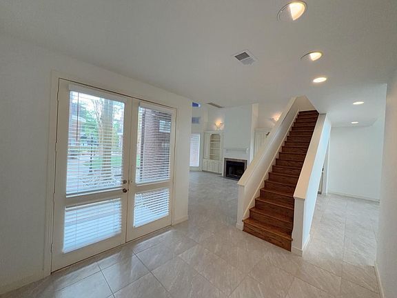 5th image of 11852 Taylorcrest Rd #8