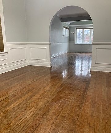 3rd image of 5465 N Parkside Ave #1