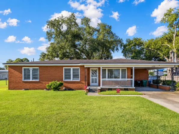 102 Antigua Dr, Lafayette, LA 70503