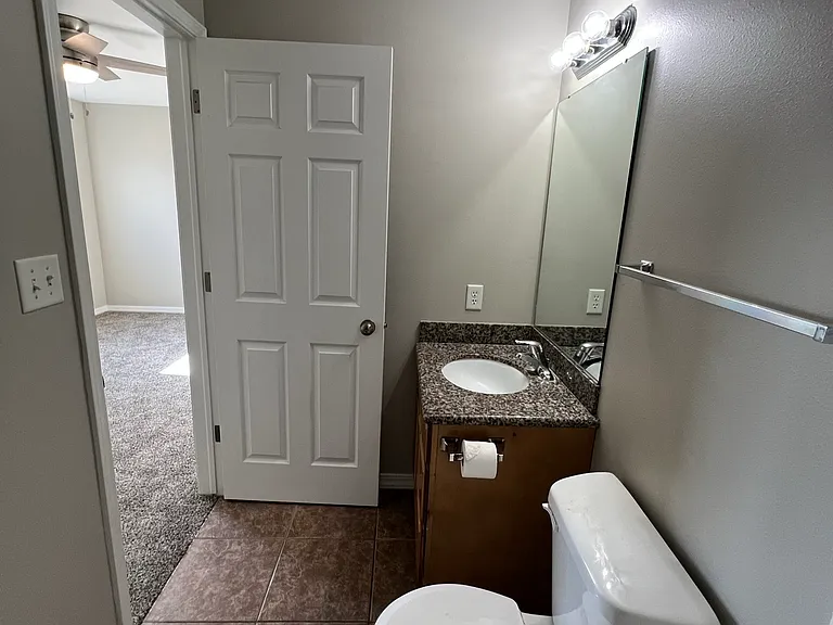 400 Energy Dr #1 — Photo 8