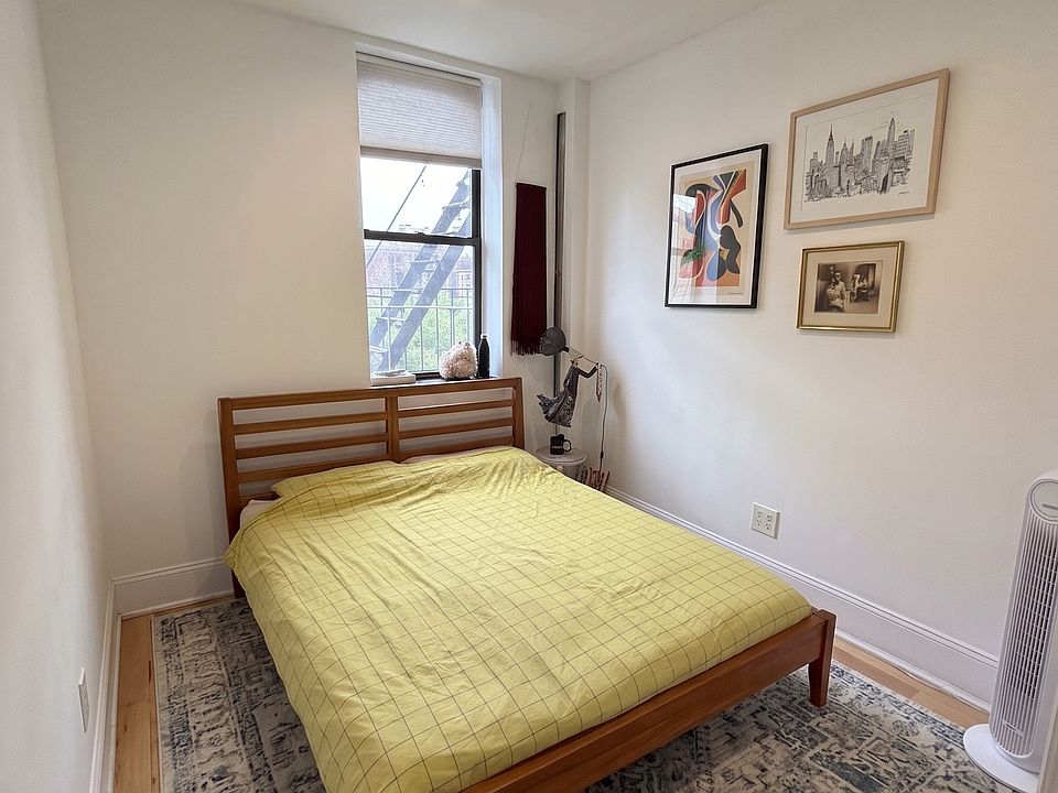 2nd image of 380 S 4th St APT 19