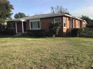 200 Berry Rd, Pensacola, FL 32507