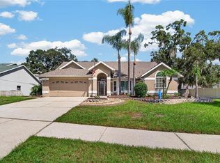 2010 RIVER PARK COURT, VALRICO, FL 33596