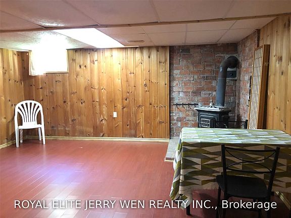 4th image of 156 McNicoll Ave #Basement