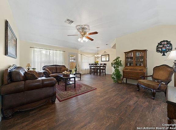 3rd image of 2162 Keystone Dr