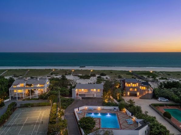 355 Dune Rd