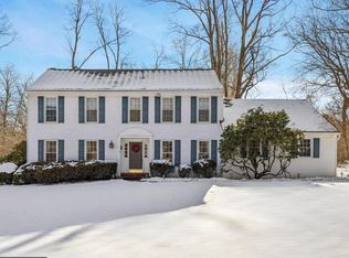 575 Woodhaven Rd, West Chester, PA 19382