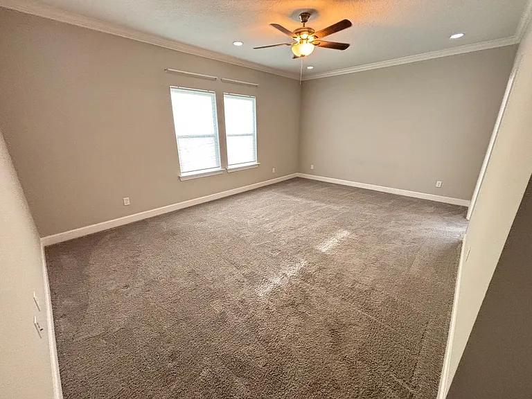 212 Willow Creek Ct — Photo 29