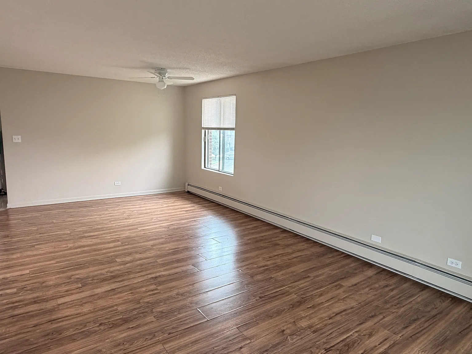 2 bed, 1.5 bath, 900 sqft, $1,790 — Photo 4