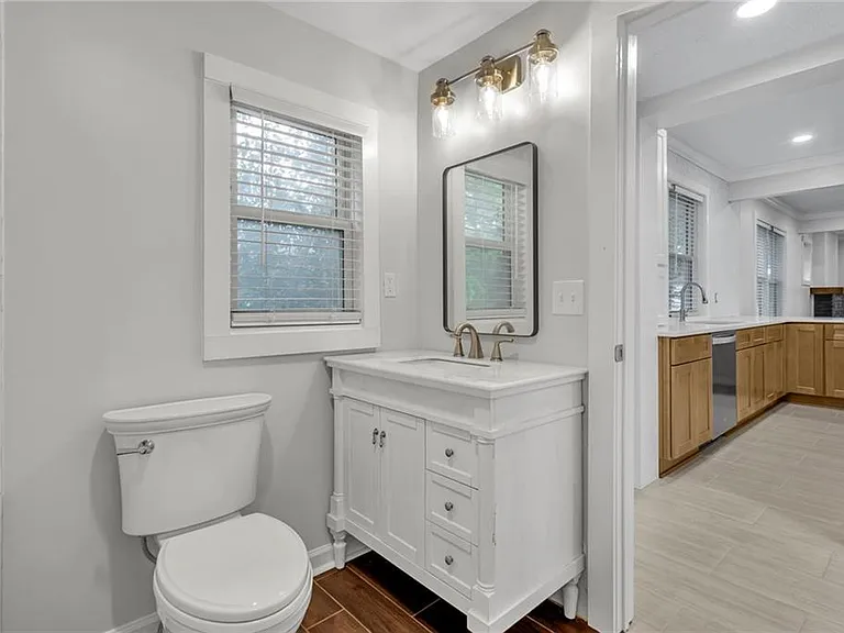 265 Haas Ave SE — Photo 22