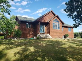1130 Dove Rd, Holdingford, MN 56340