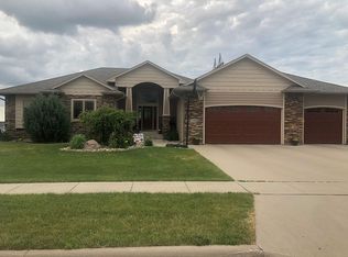 7700 W President St, Sioux Falls, SD 57106