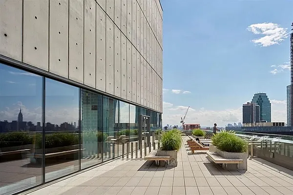 Rented by Corcoran | media 11