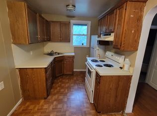 131 W Bernhard Ave, Hazel Park, MI 48030