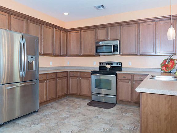 2nd image of 6209 W Sugar Pine Trl