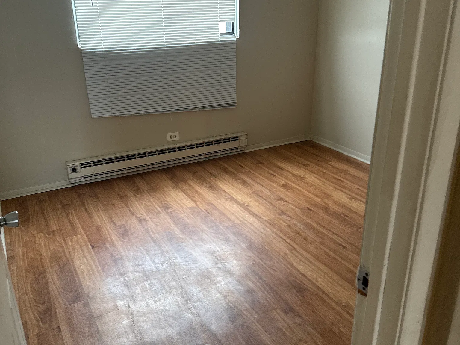 2 bed, 850 sqft, $1,650 — Photo 2