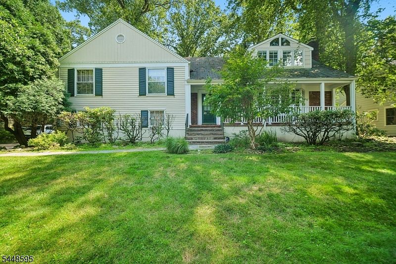 1st image of 9 Coleridge Rd