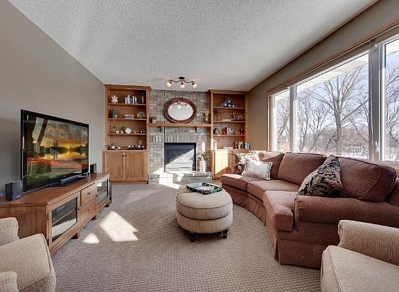 5th image of 6060 Yucca Ln N