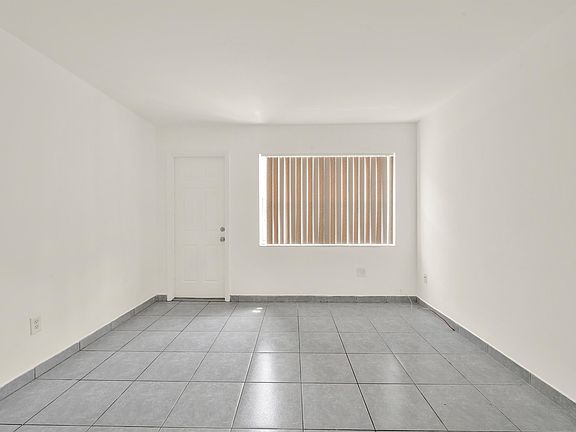 3rd image of 340 Madeira Ave APT 3
