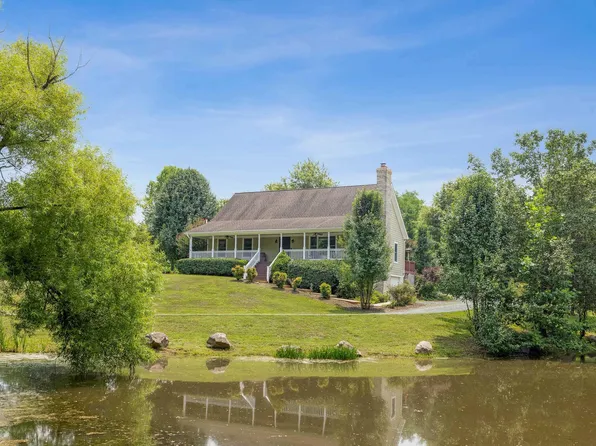 103 Orchard Park Rd, Palmyra, VA 22963