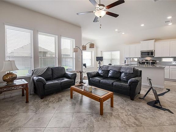 5th image of 1275 Chad Dr