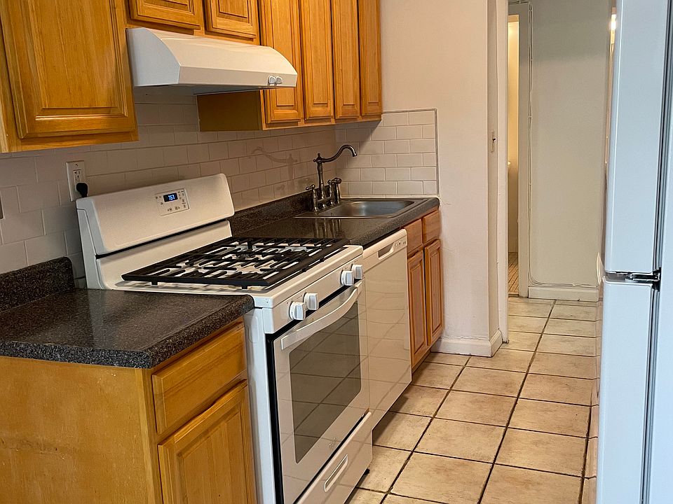 1st image of 50 Davis Ave #2B