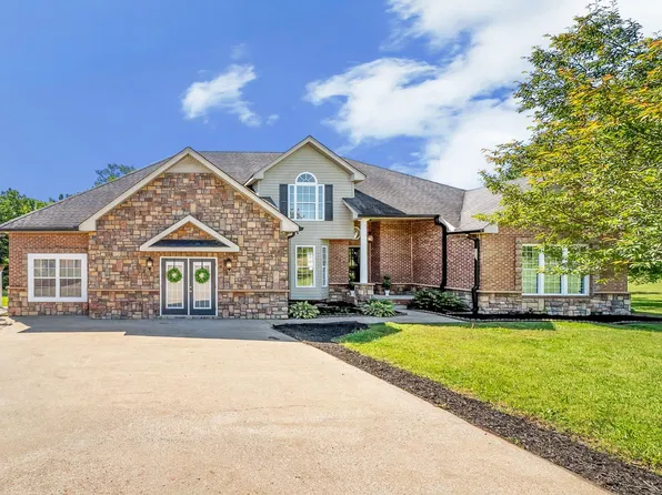 1365 Norman Ln, Clarksville, TN 37040