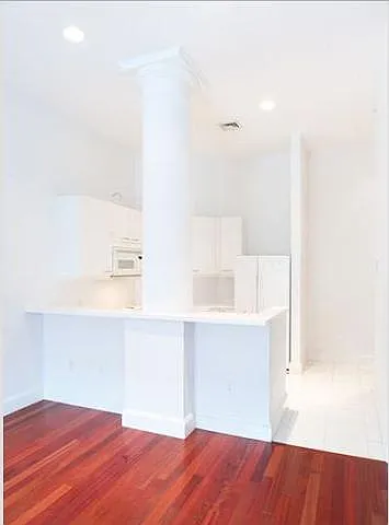 108 Richmond St #4 — Photo 5