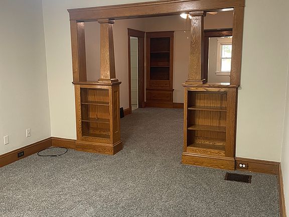 2nd image of 2310 Tate Ave #1