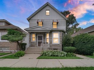 7621 S Perry Ave, Chicago, IL 60620