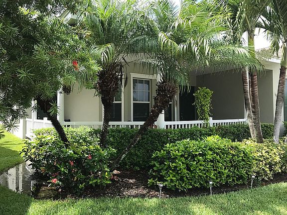 2nd image of 10643 SW West Park Ave