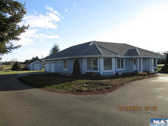 3rd image of 251 S Scott Dr