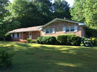 340 Kelly Dr, Fayetteville, GA 30214