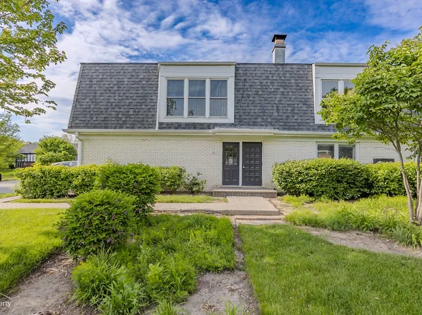 787 Garfield Ave APT B, Libertyville, IL 60048