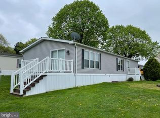 126 Rain Dove Dr, Red Lion, PA 17356