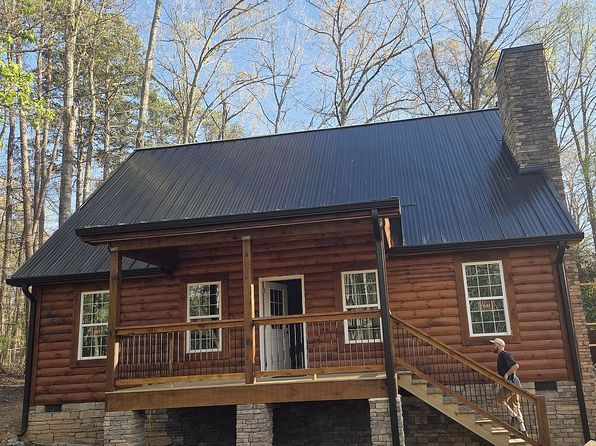 111 Little John Ln