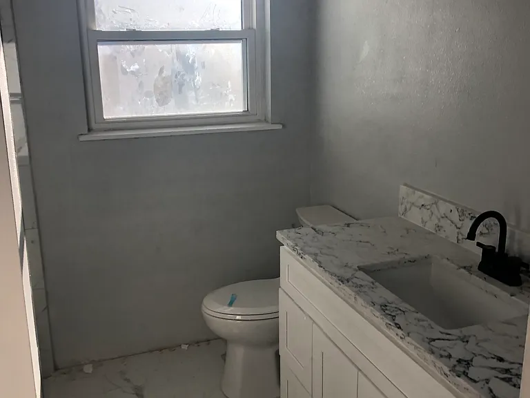 101 Dover Dr — Photo 4