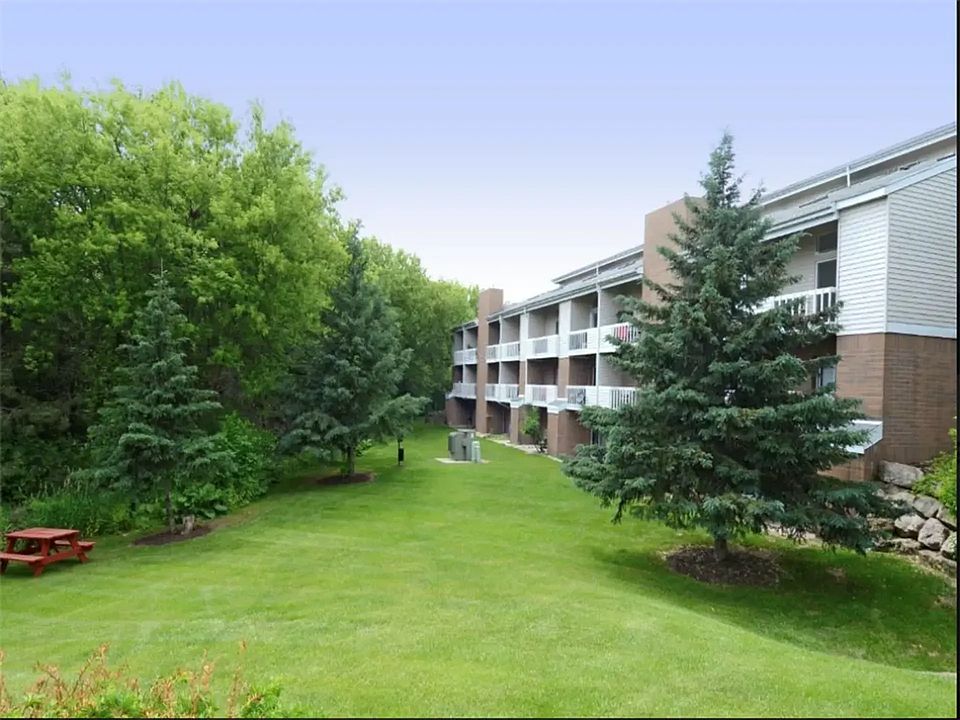 Building Photo 5