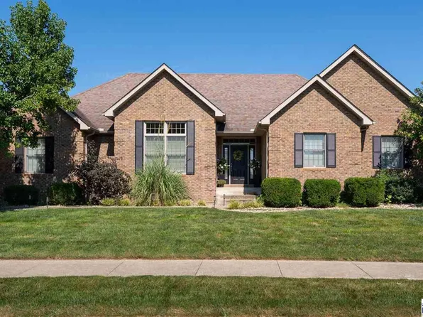 3974 Golf Bag Ln, Terre Haute, IN 47802