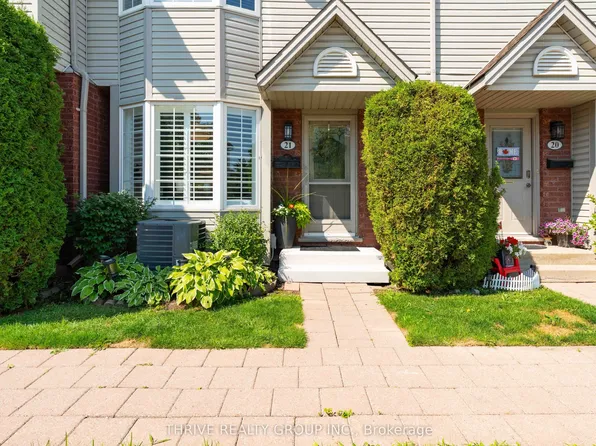 101 Brookside St #21, London, ON N5Z 5C9