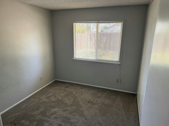 4th image of 4240 76th St #4242