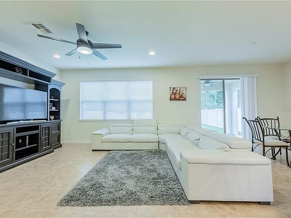 4th image of 2459 Gratia Pl