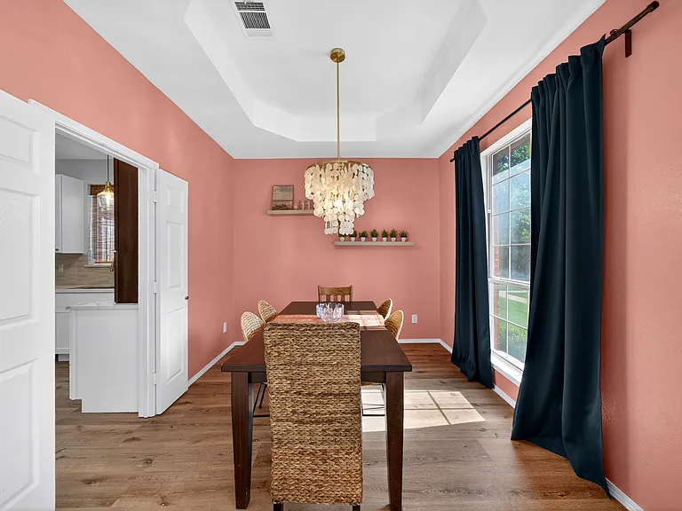 1011 Aylesbury Dr — Photo 11