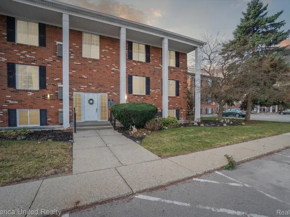 507 W Highland Rd APT D9, Howell, MI 48843